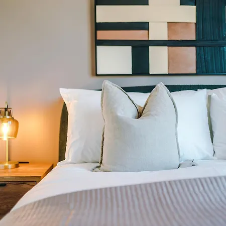 Апартаменты Skyline Views - 2 Bed Flat *