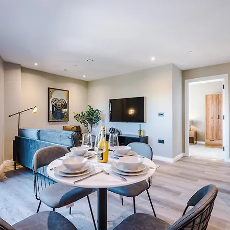 Daire Skyline Views - 2 Bed Flat Leeds (West Yorkshire)