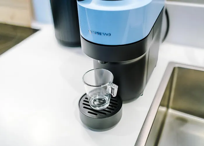 Skyline Views - 2 Bed Flat Апартаменти *